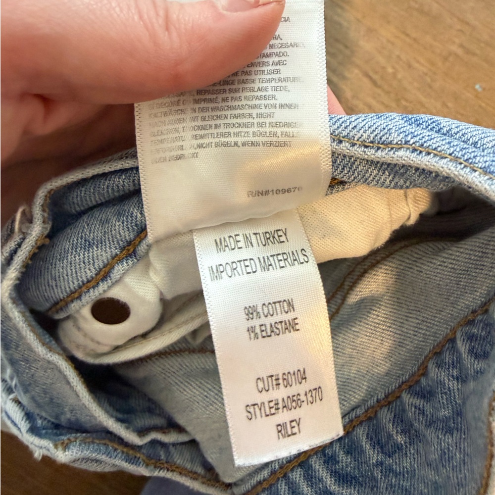 Agolde Light Blue Skinny Jeans - Picture 4 of 4